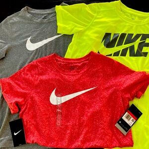 Nike Boys Large Tees